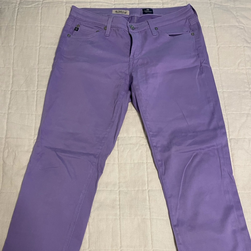 Purple cropped jeans.